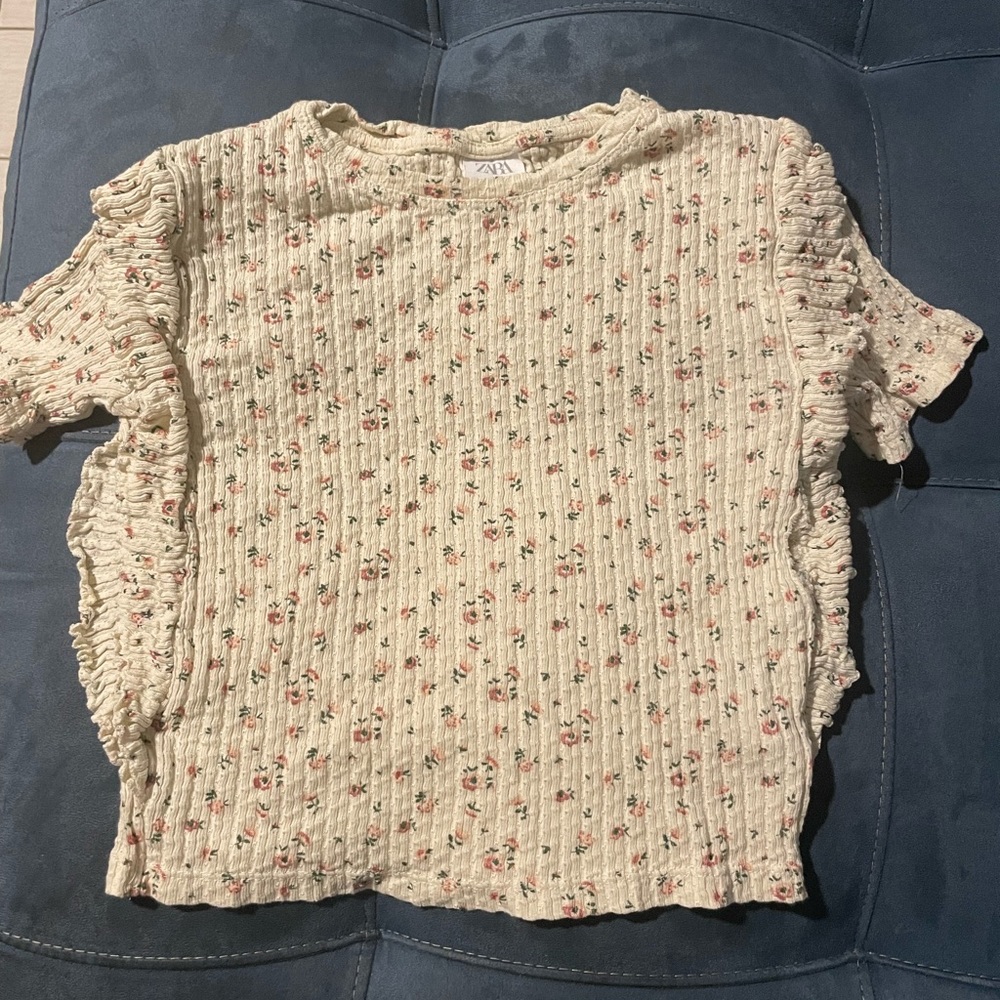 Zara floral ruffled top
